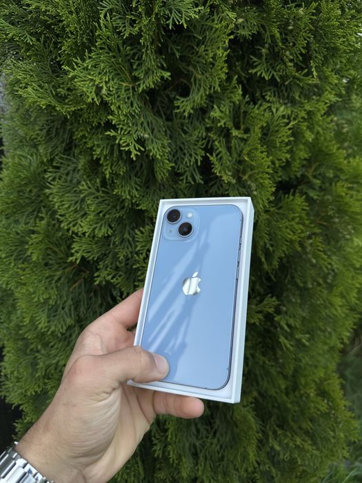 Практично ідеальний Iphone 14