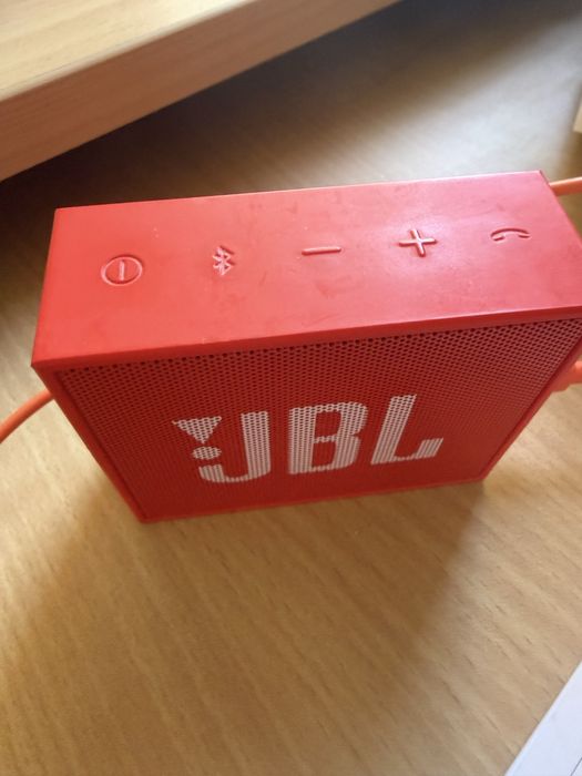 Coluna bluetooth JBL Go