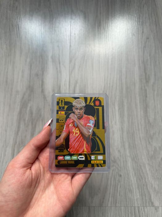 Panini FIFA World Cup 2026 Golden Baller 9 Lamine Yamal