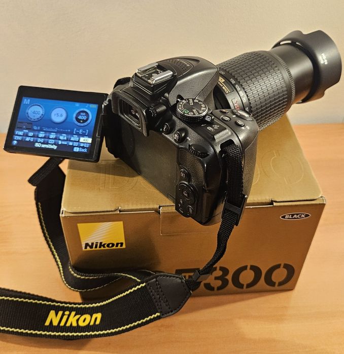 Nikon D5300 com lente 55-200VR