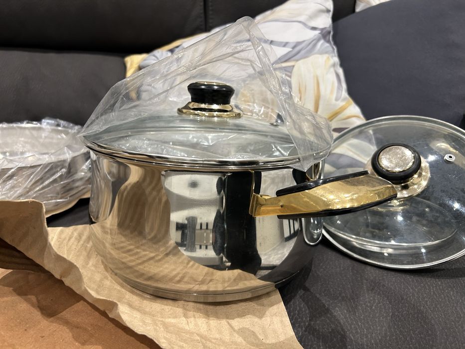 Trem de cozinha com ouro 24 k novo