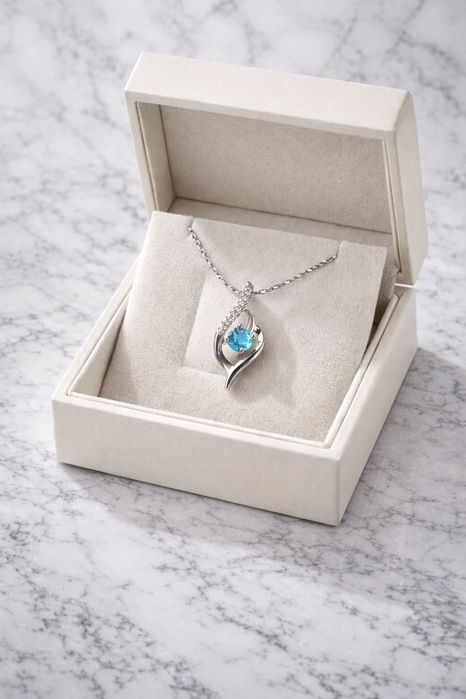 Naszyjnik z cyrkoniami srebrny