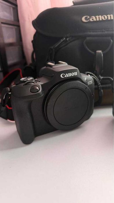 CANON EOS R100 com garantia e bolsa