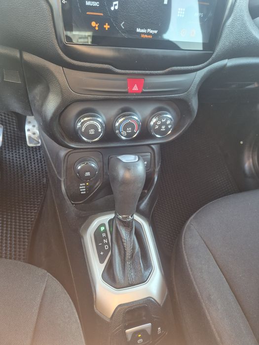 Продам Jeep renegade