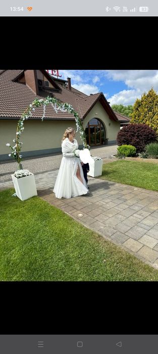 Suknia ślubna kolor ivory