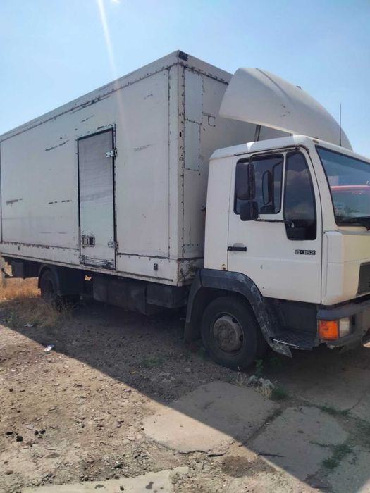 Вантажні автомобілі