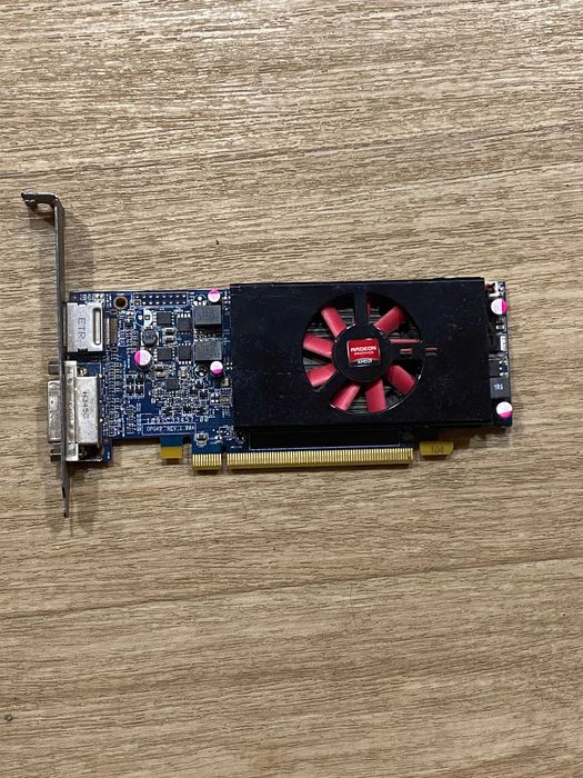 Б/У Відеокарта AMD Radeon HD 7570 1Gb GDDR5 128bit (Low profile)