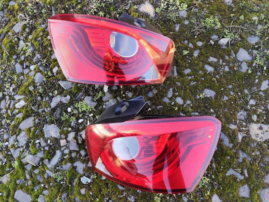 Seat Ibiza IV 2009-2017 ліхтарі 6J4945095K 6J4945096K оригінал рестайл