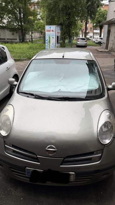 Nissan micra 2006 рік