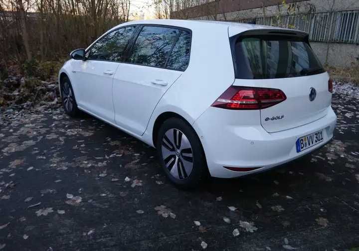 Бампер E-Golf  розборка фольцваген e-гольф