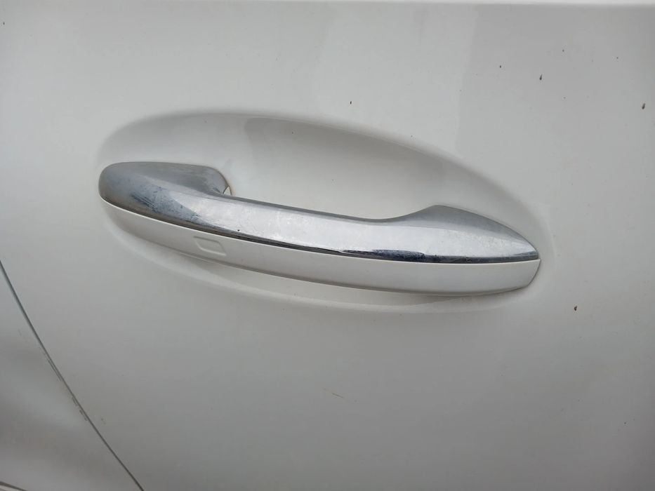 Puxador porta frente direita MERCEDES-BENZ Classe C Carrinha (S206)