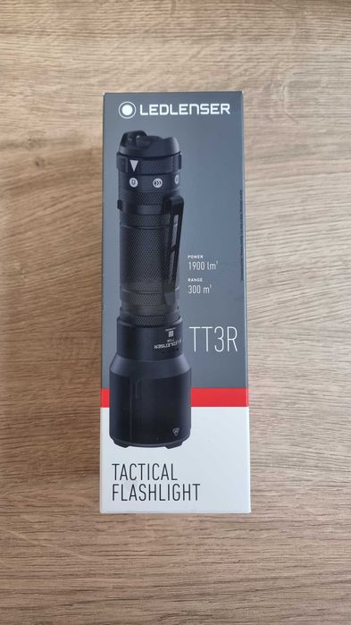 Latarka Ledlenser TT3R - 1900lm