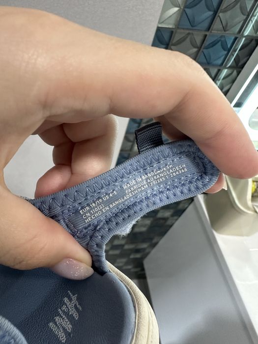 Дитячі босоніжки h&m