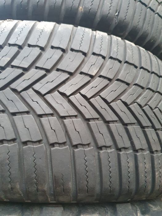 bridgestone 235/55/17 rok 2020 stan 6mm. cena za 2szt całoroczne