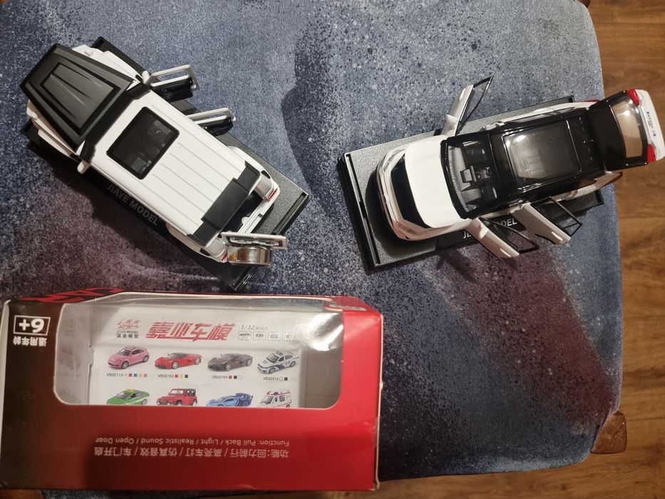Модель авто 1:32