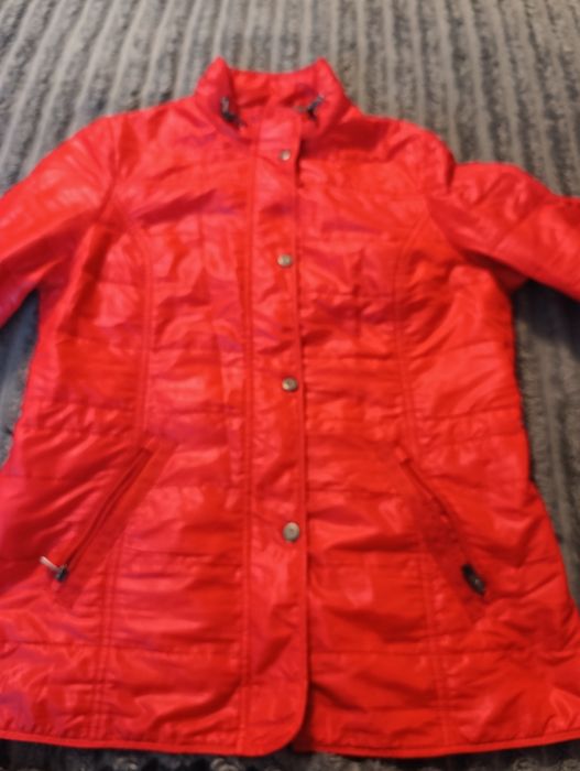Куртка весняна 50 розмір