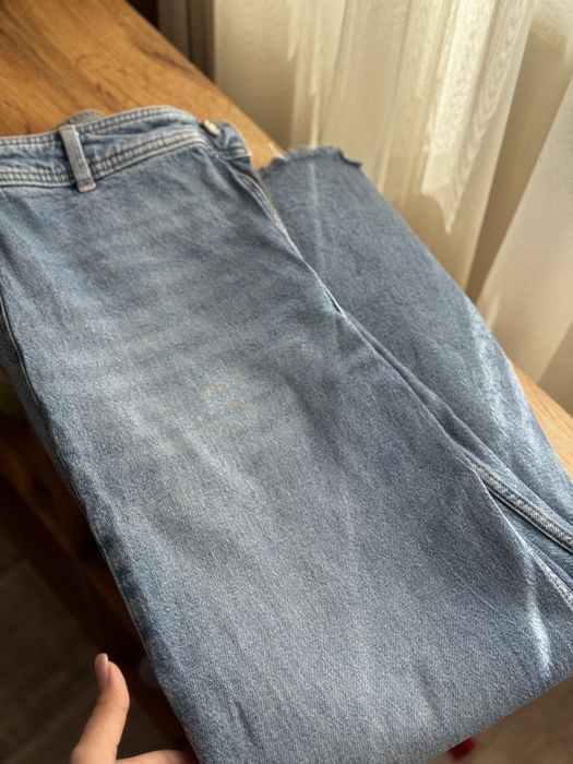 Джинси MANGO , 40 розмір
