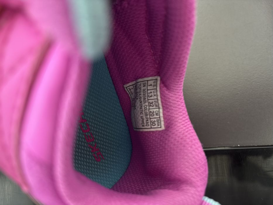 Skechers кросівки 32 р.