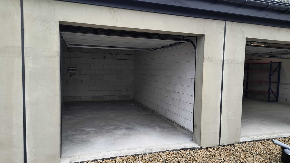 Garaż murowany - wynajem 18 m² lub 32 m²