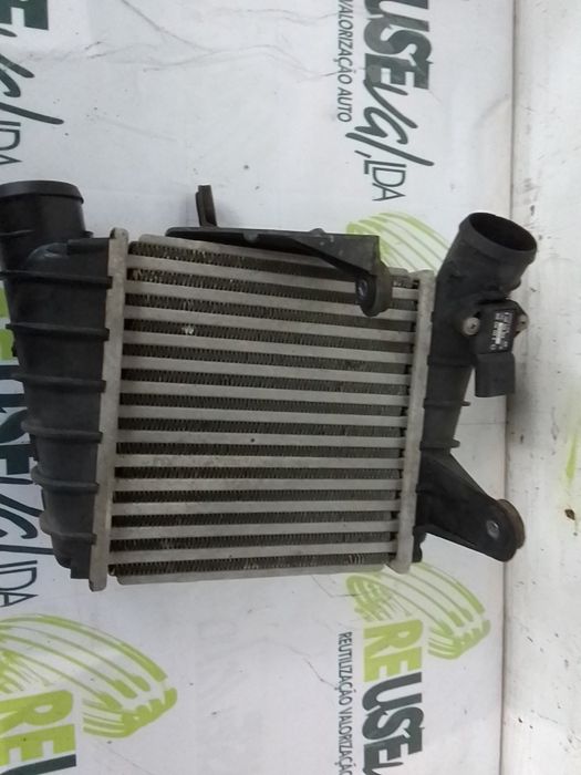 Radiador do intercooler VOLKSWAGEN Polo (9N)