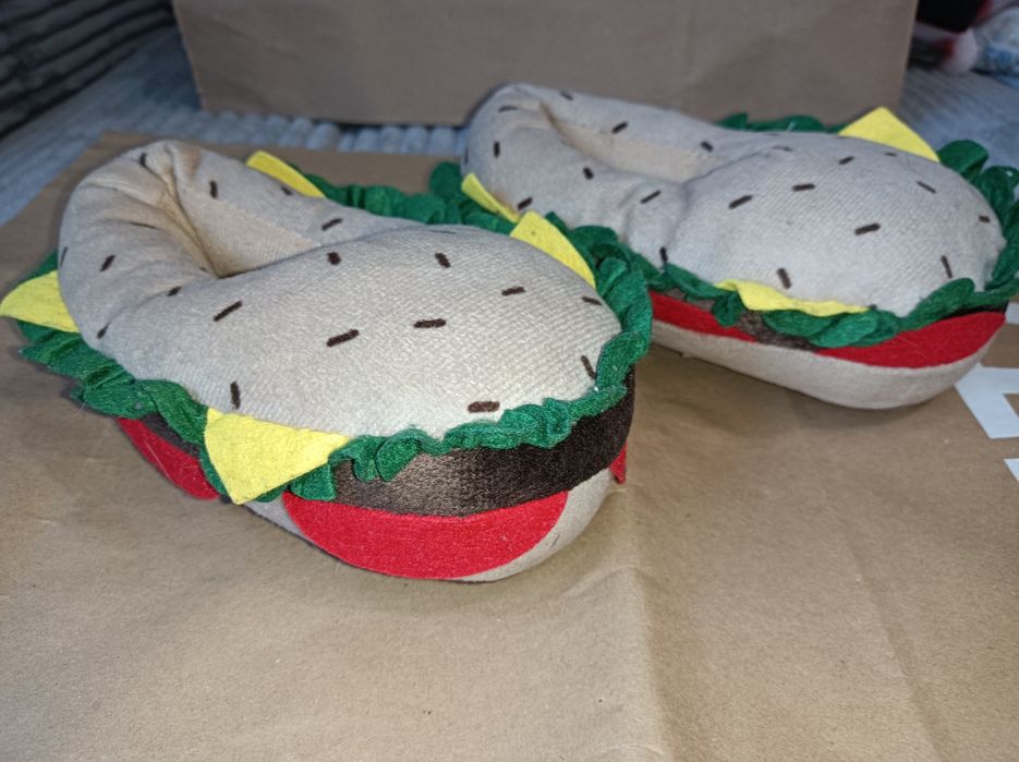 Chinelos pantufas de Criança * Tamanho 28 * Usado em Excelente Estado
