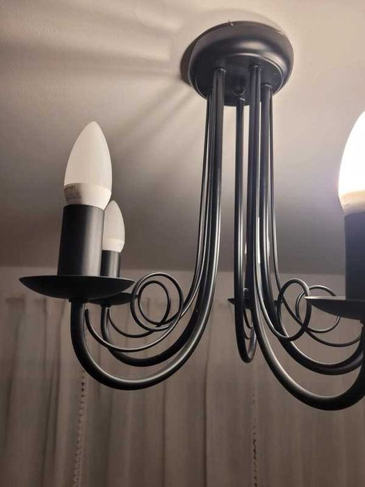 Żyrandol świece czarny westwing