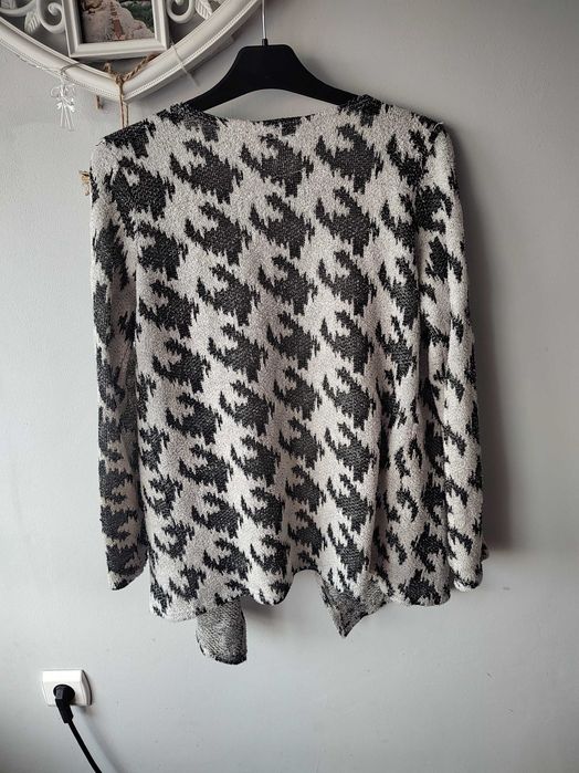 Sweterek wygodny kardigan w łatki r. S