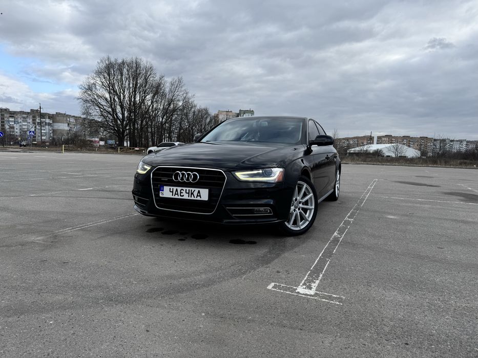 Продам Ауді А4 2015