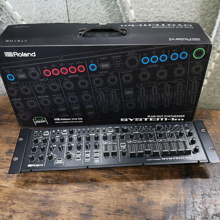 Roland System 1M (Aira) in Brand-New Condition64552963132675120