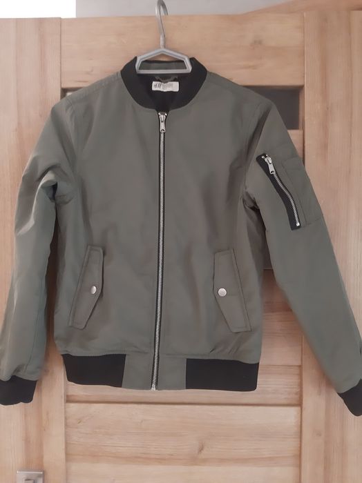 Kurtka bomberka H&M 146/152 STAN IDEALNY zielona 10-12 lat jesień