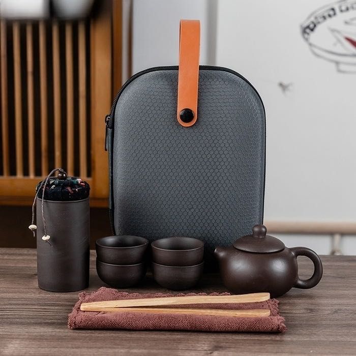 Набір футляр синій овал класика чайник на 160мл 4 піали по 35мл