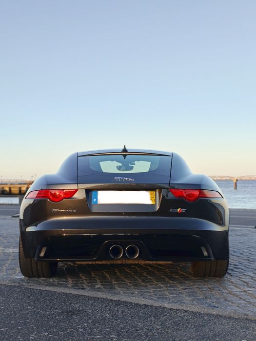 Jaguar F-Type V6S AWD