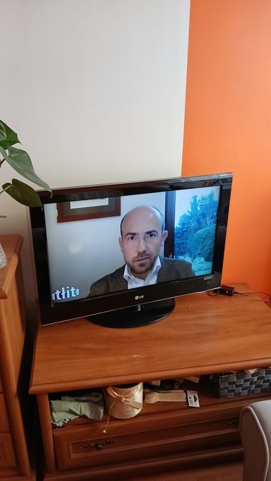 Telewizor Samsung 32 cale z anteną