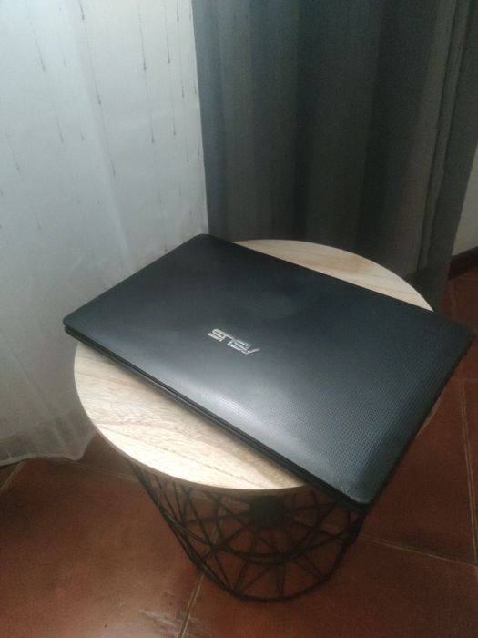 Asus X54H para aproveitamento de peças
