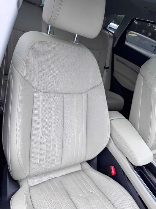 Audi e-tron quattro Prestige      2019