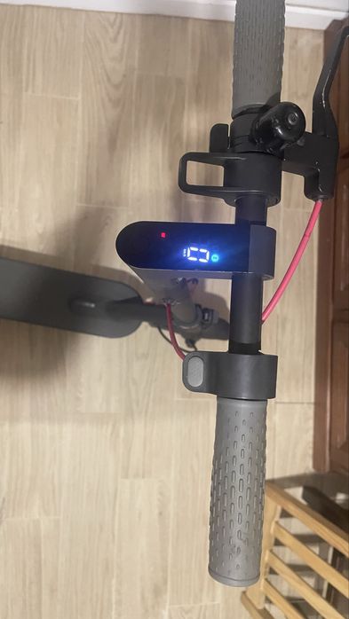 Trotinete Elétrica Xiaomi Mi Electric 3 Lite – 300W – 25 km/h