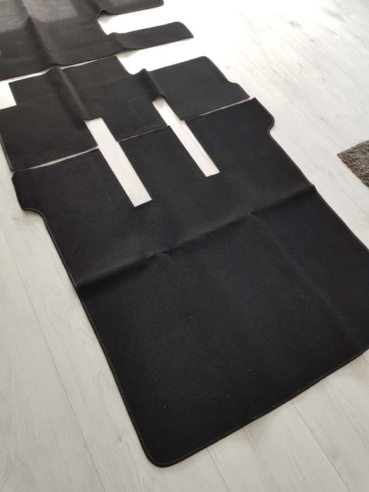 Dywaniki Welurowe VW VOLKSWAGEN T5 CARAVELLE Rok 03-15 Dopasowane