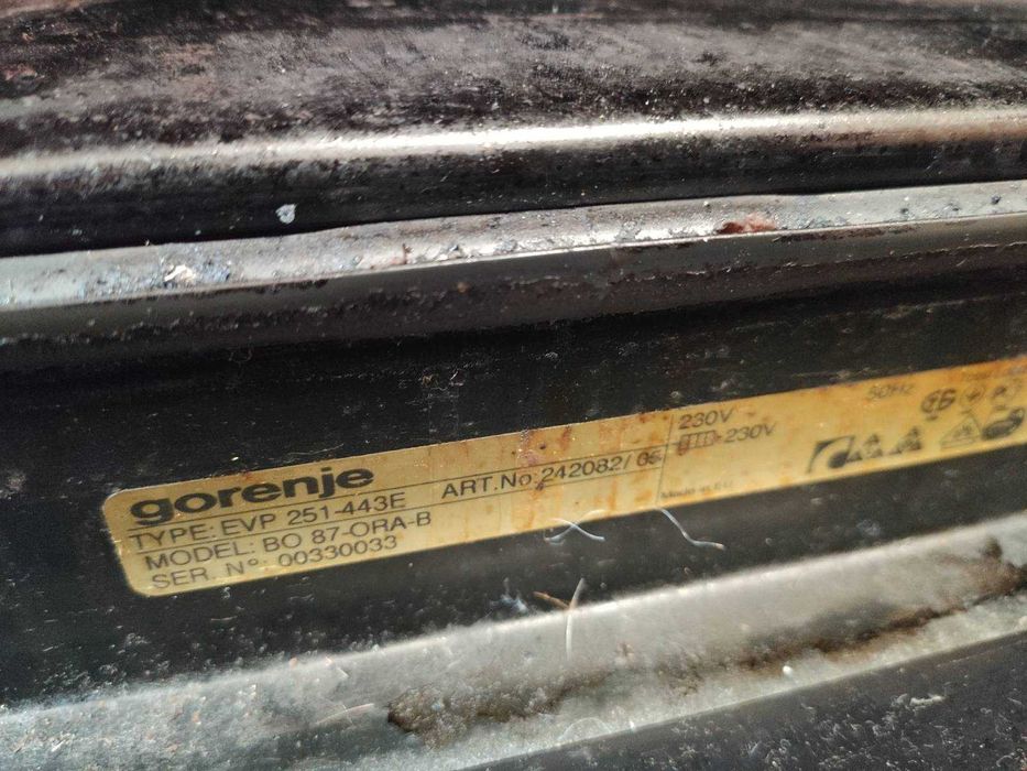 Продам духову шафу Gorenje BO 87-ORA-B, непрацює плата