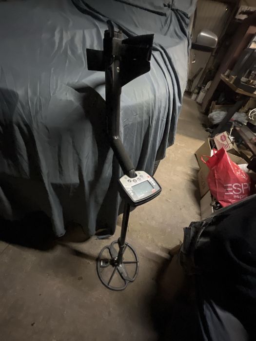 Металошукач Minelab Explorer SE