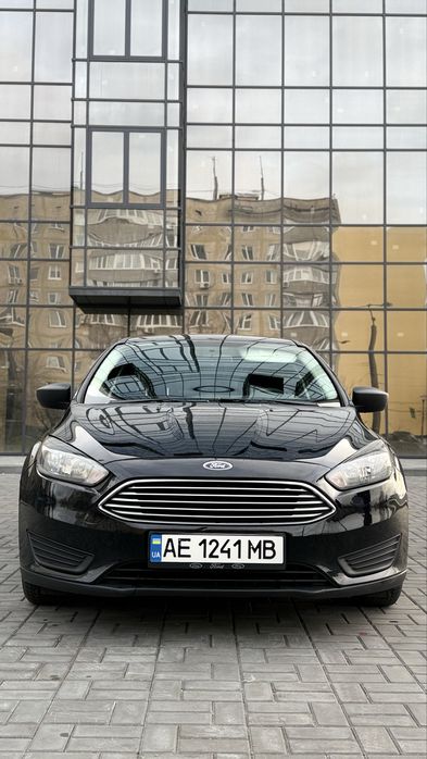 Ford Focus 2016 року, 2.0 бензин, автомат, чорний колір