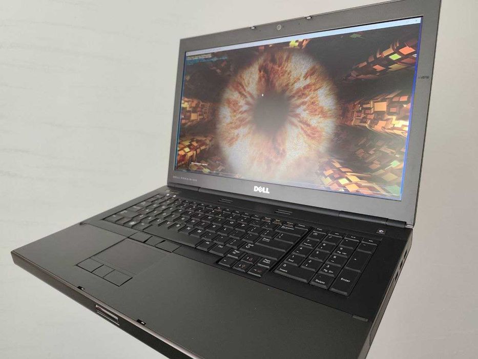 Dell Precision M6600 / 17,3" FullHD TN / Core i7-2860MQ (4/8) / 16 GB / 256 GB SSD / AMD FirePro M6100