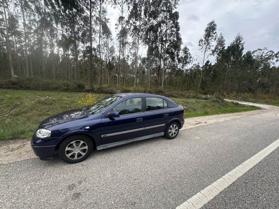 Opel astra g cc. Com motor Avariado