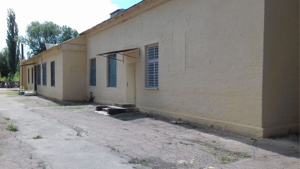 Продам діючу фвейну фабрику.