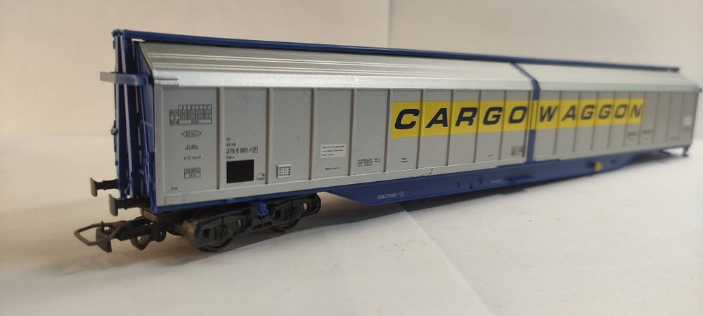 Zestaw wagonów Cargo Waggon H0 (2x Roco + Jouef) / Do naprawy