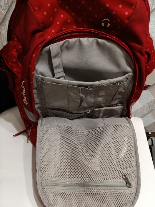 Це шкільний ергономічний рюкзак Satch Pack,