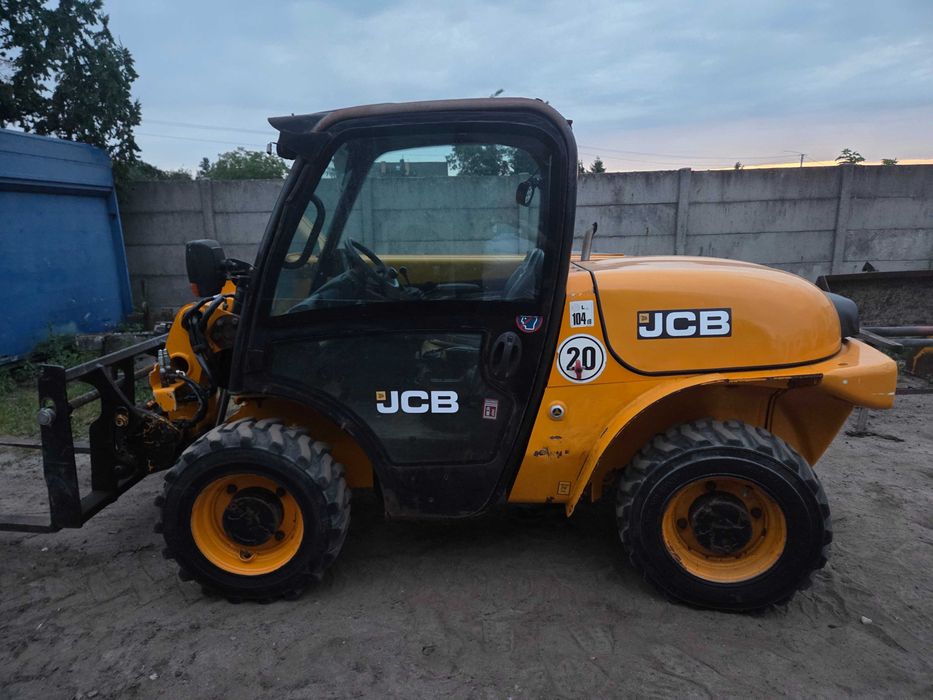 Ładowarka teleskopowa JCB 520-40