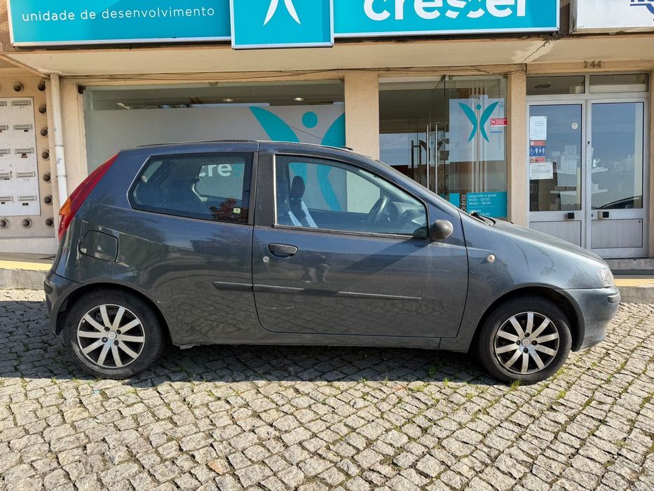 Fiat Punto 1.2 Gasolina — photo 3
