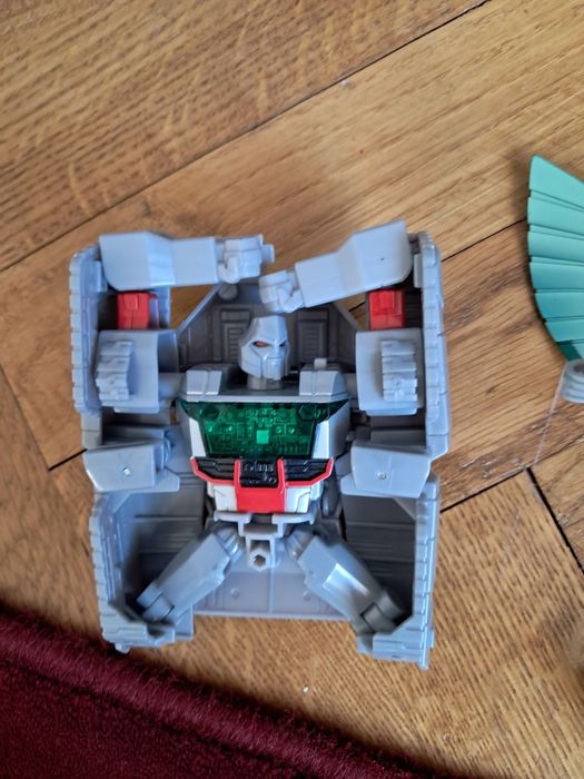 Zeztaw 3 robotów Transformers