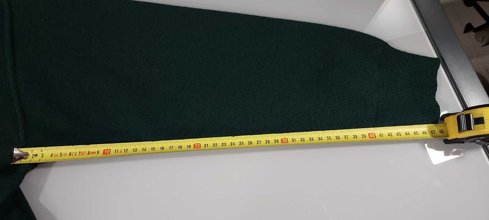 Casado de malha para homem de excecional qualidade como novo