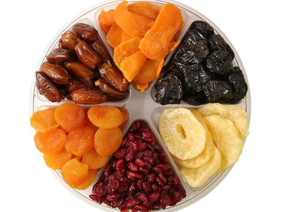 Сухофрукти/родзинки/курага/чорнослив